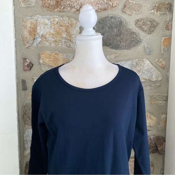 NWT Draper James Solid Tulip Long Sleeve Ponte Dress in Nassau Navy Sz Medium - Picture 4 of 12